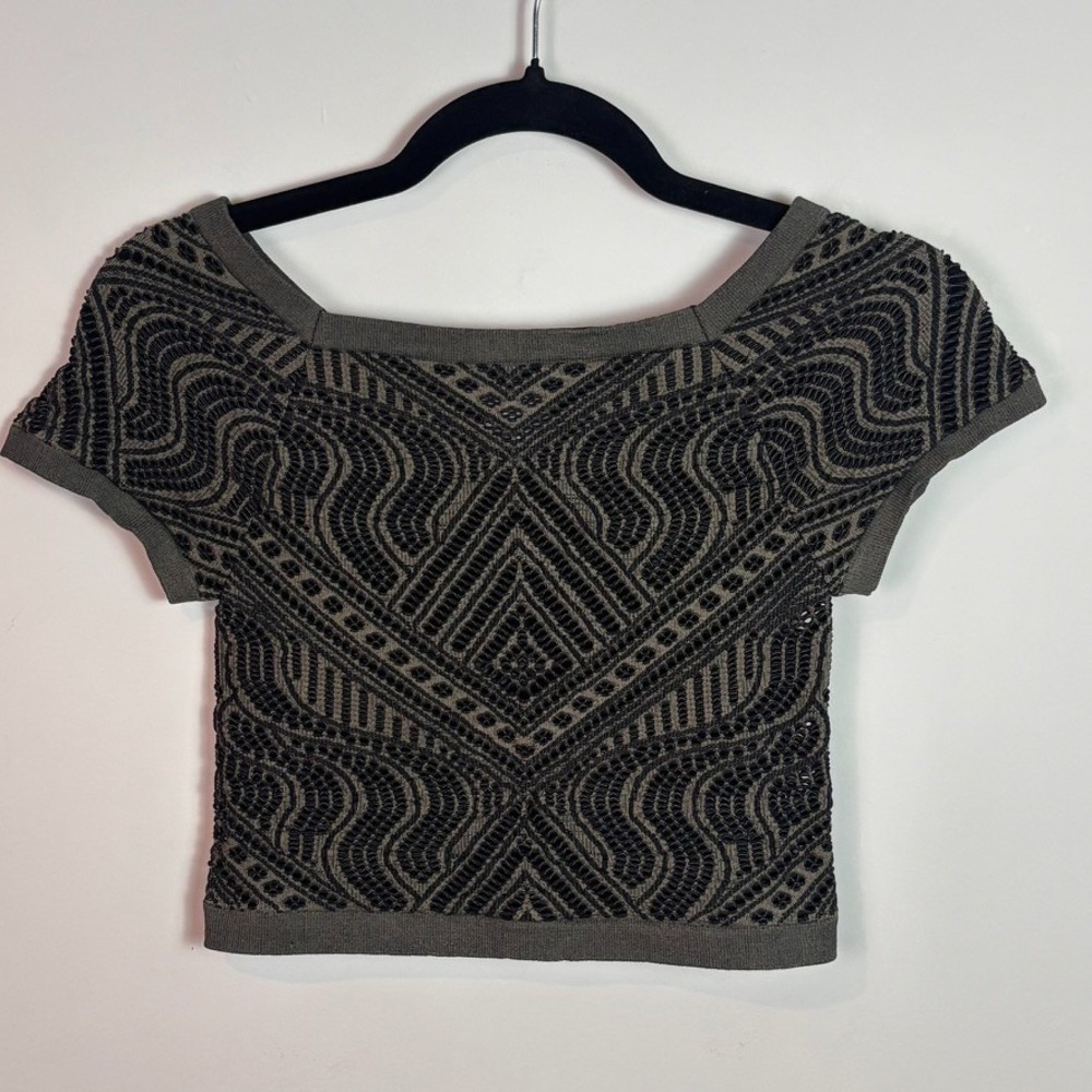 Bebe Y2K Womens Open Knit Off Shoulder Crop Top Petite Sm dark romantic gothic